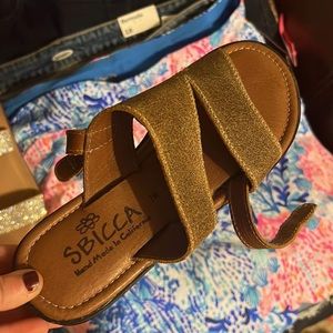 Size 7 boutique sandals nwt